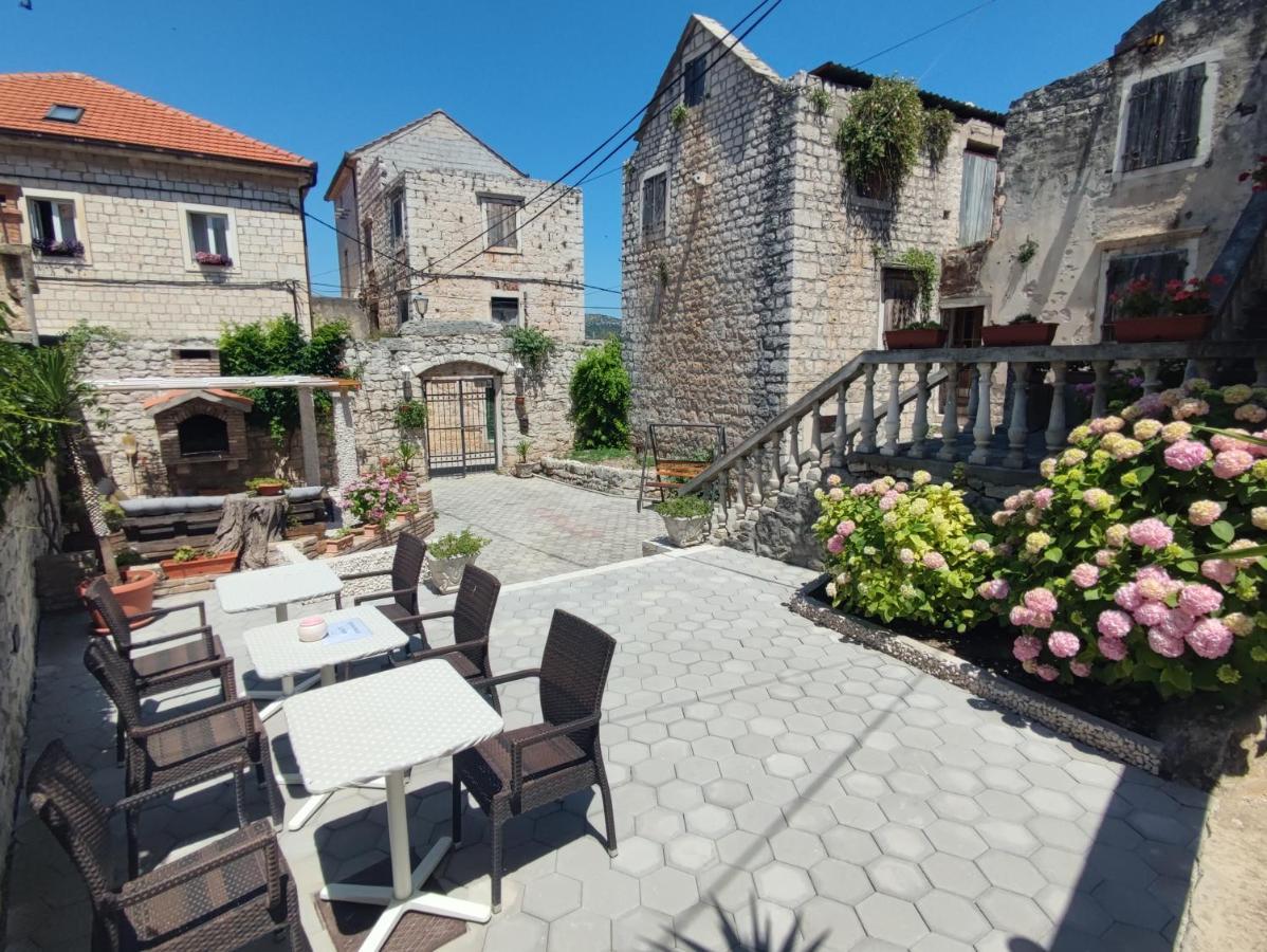 **Stone House ** Trogir Center ** Old Town Appartement Buitenkant foto
