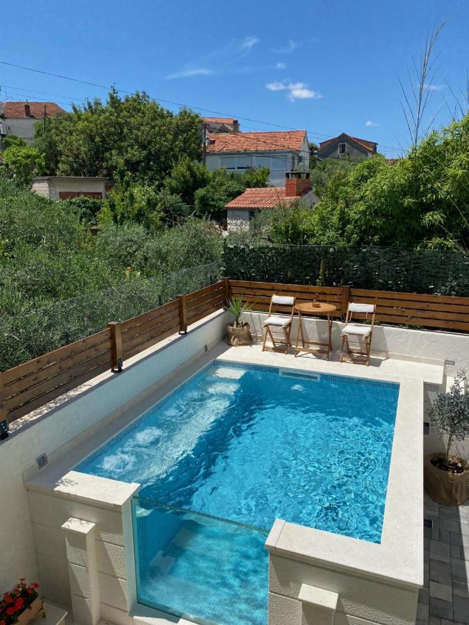 **Stone House ** Trogir Center ** Old Town Appartement Buitenkant foto